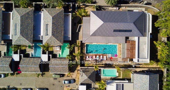Luxurious Villa PDS in Tamarin with Private Pool and Sea Access - 364m² living area, 669m² land, Fully Furnished 