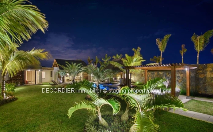 For sale - Grand Baie, prestigious villa with comfortable and bright living spaces.