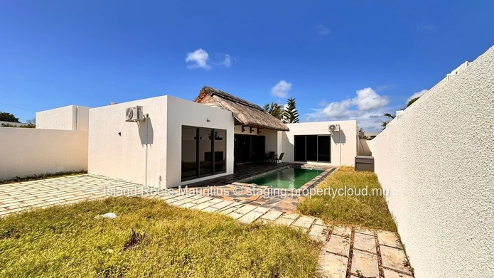Contemporary villa for rent - Calodyne