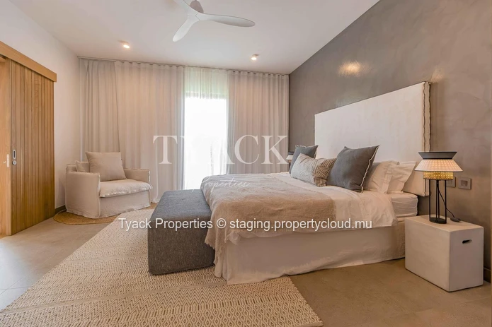 Exquisite Architect-Designed Villa