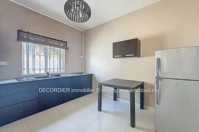 Maison en duplex à louer – Trou aux Biches