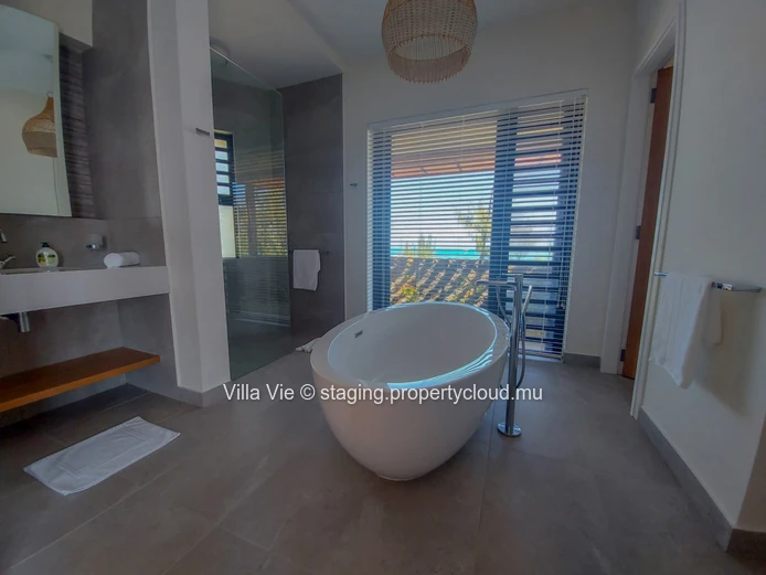 Péreybère - Splendid ground floor apartment with breathtaking views