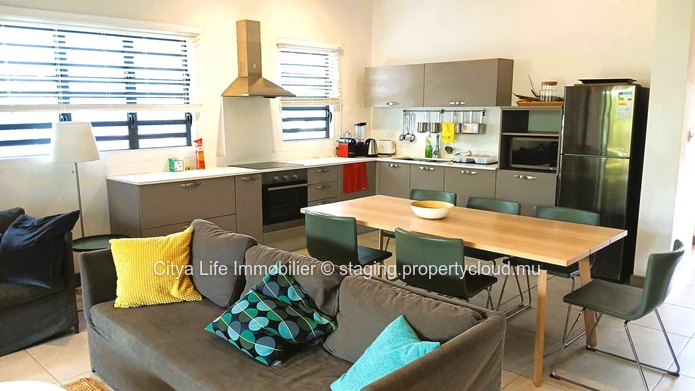 Duplex Moderne et Unique à Vendre.