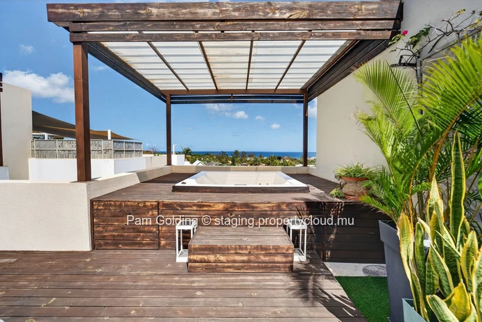 Penthouse immaculé et meublé à Tamarin