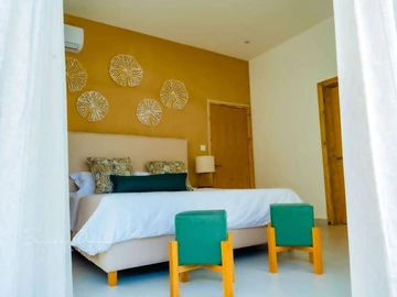 4 Bedroom Villa