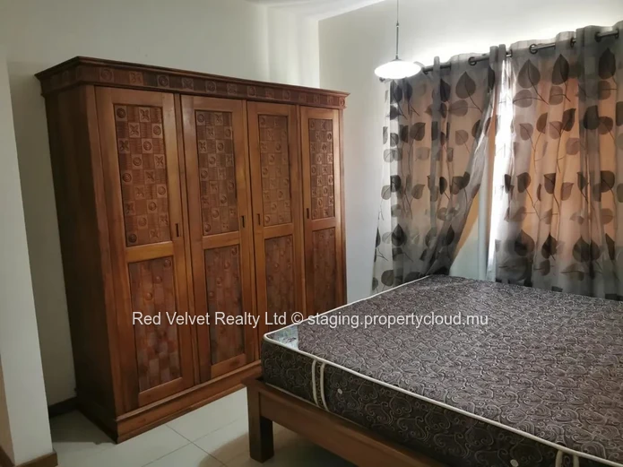 3-Bedroom Apartment for Rent in Quatre Bornes | Pool & Gym | Furnished