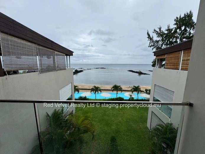 Penthouse en bord de mer à louer à Trou aux Biches | 3 chambres en suite | Grande terrasse