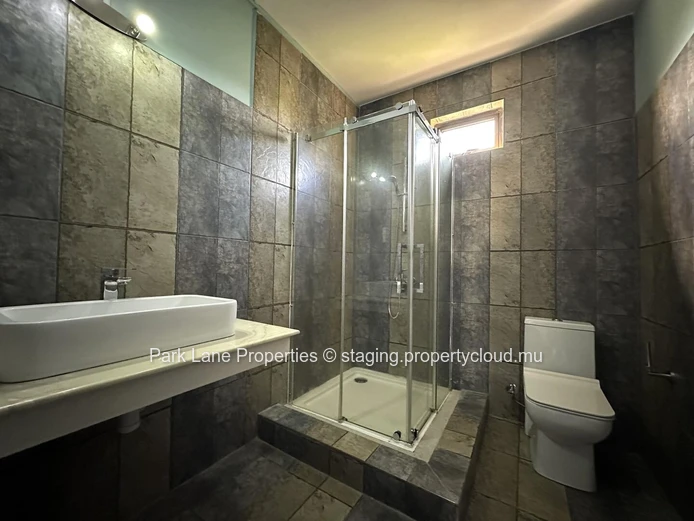 For Rent – Charming 2-Bedroom Apartment in Mont Choisy, just minutes from the Beach