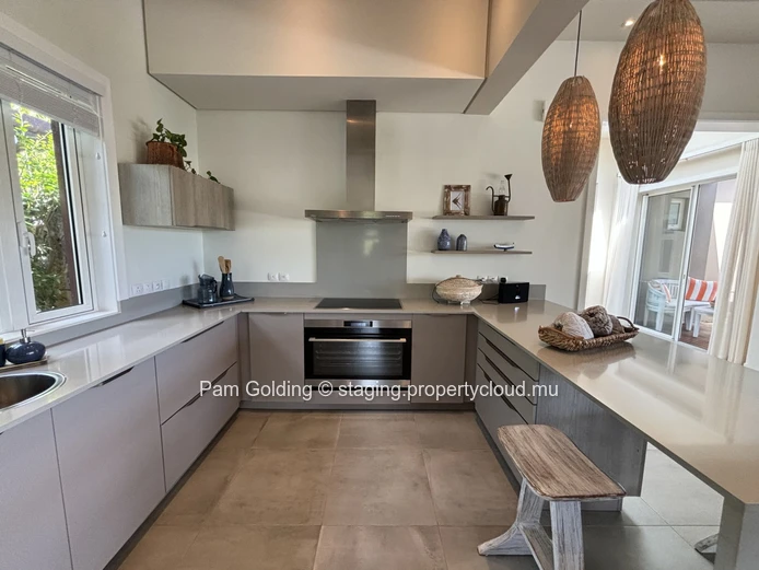 A contemporary style villa stylishly furnished – ready to move in.
