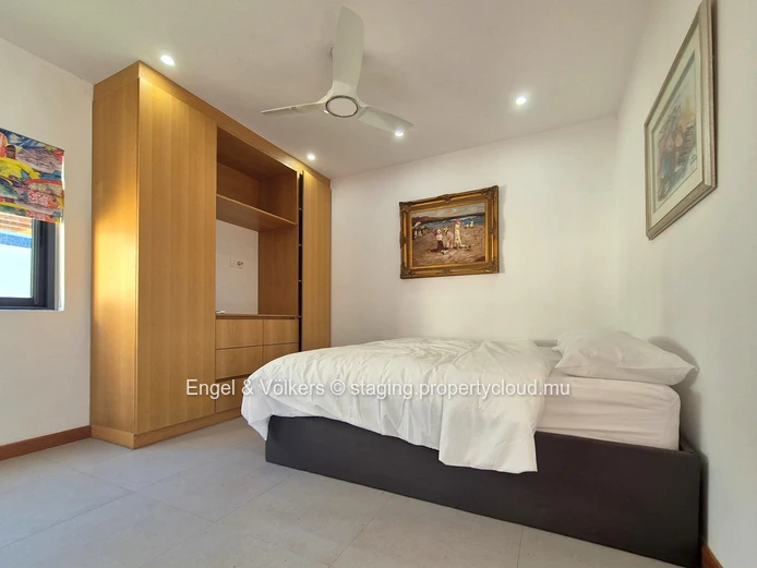 Contemporary 3 bedroom Villa for long term rent in Tamarin