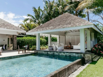 6 Bedroom Villa