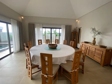 4 Bedroom Villa