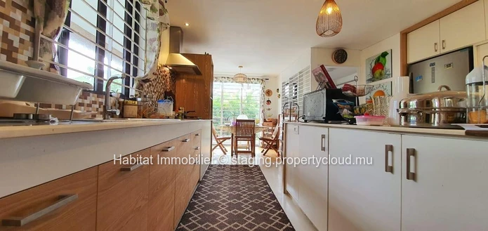 FOR SALE - Furnished and equipped family home of 343 m2 on a land of 133 toises located in the famous morcellement of...