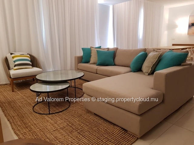 Fascinating beachfront Apartment in Black-River