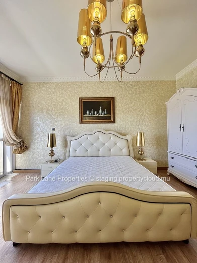 Penthouse de luxe 4 Chambres avec terrasse panoramique à Curepipe