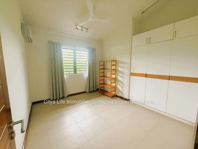 Prestigious Villa with Private Pool in Black River