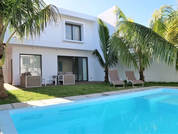 3 Bedroom Townhouse, Duplex