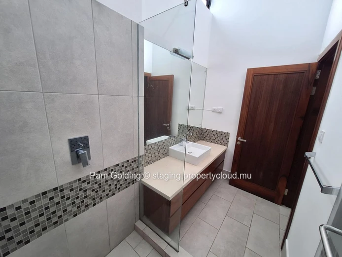 Penthouse de 3 chambres avec vue panoramique sur la mer | Résidences La Tourelle Ocean View, Tamarin.