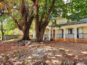 5 Bedroom Villa