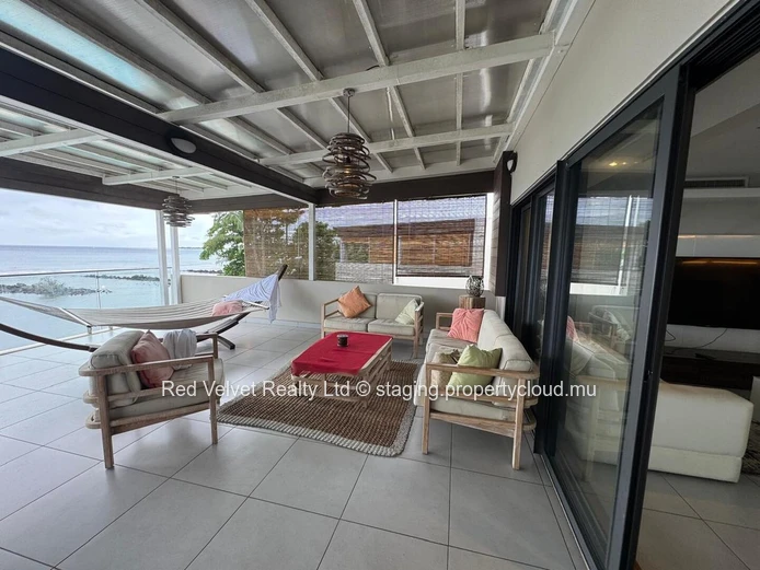 Penthouse en bord de mer à louer à Trou aux Biches | 3 chambres en suite | Grande terrasse