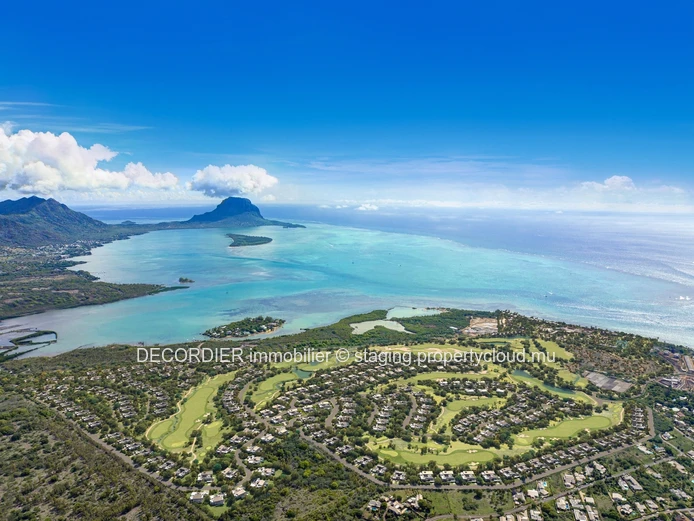 Villa tropicale située dans une résidence - accessible aux étrangers