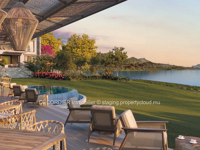 Vue mer, Penthouse de prestige, pieds dans l'eau, accessibles aux acheteurs étrangers.