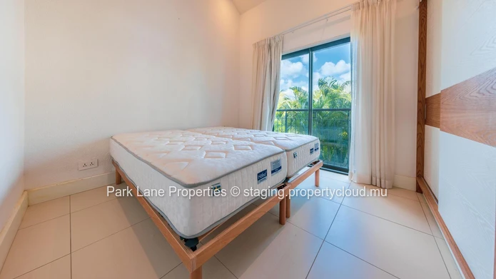 Live the Marina Lifestyle – 3-Bedroom Townhouse with Plunge Pool & Private Mooring