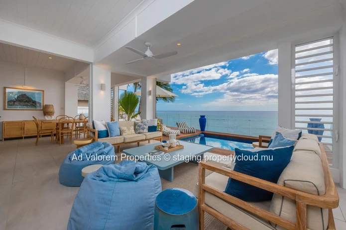 Beautiful house for rent in Tamarin.