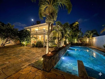 4 Bedroom Villa