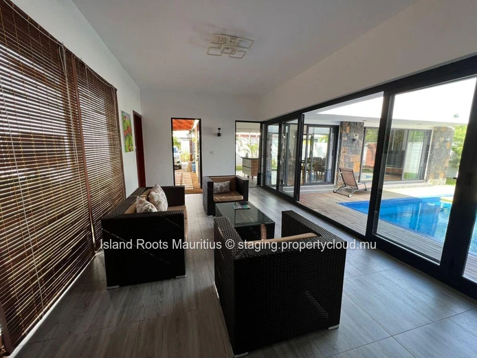 Charming single-storey villa for rent in Pereybere !