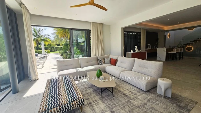 Exclusive designer villa with 5 bedrooms and breathtaking mountain views 