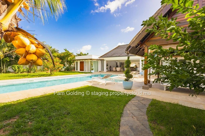 For Sale: 3-Bedroom Villa with Private Garden and Pool – Clos du Littoral, Grand Baie