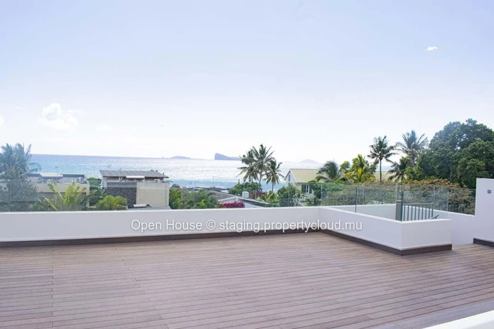 LA POINTE - POINTE AUX CANONNIERS, 2-bedroom Penthouse