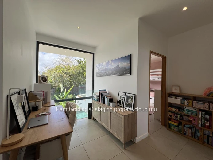 Private 3-Bedroom Villa in Akasha, Cap Tamarin – Pool, Garden & Family-Friendly Living