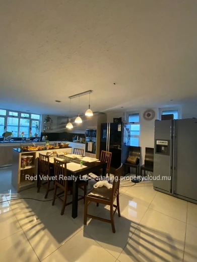 Luxurious  Residence for Sale in Beau Bassin