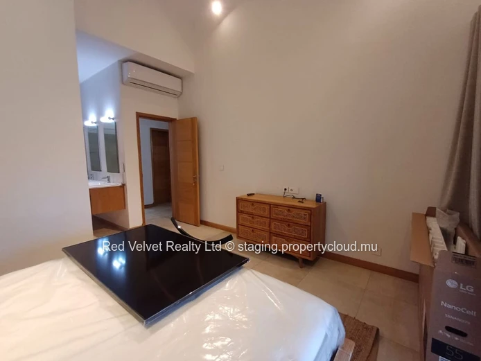 Bedroom Duplex for Rent in Beau-Plan 