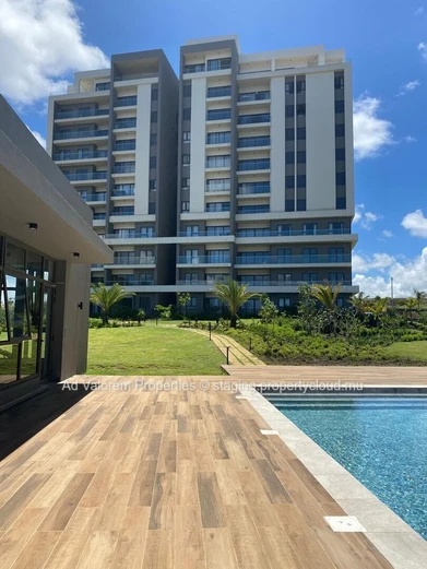 Penthouse d’Exception | 190 m2 | 3 Chambres | Verdant Garden, Moka