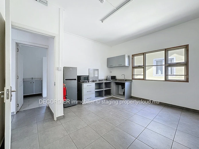 Beautiful Property for Rent – Ideal for Residential or Commercial Use