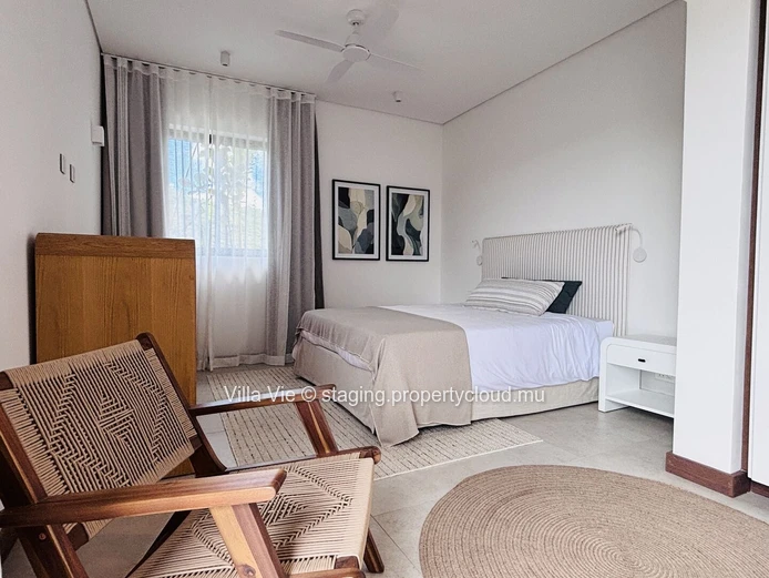 Belle Vue - Stunning 4-bedroom penthouse with a private swimming pool