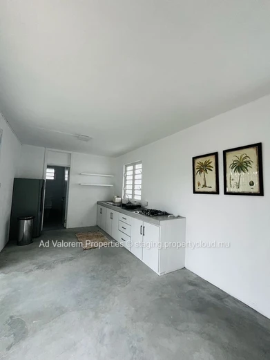 Grande Maison 9 Chambres à Vendre à La Gaulette