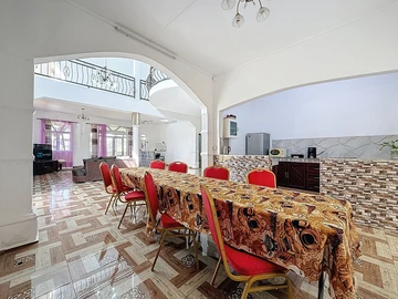 Maison de 7 Chambres