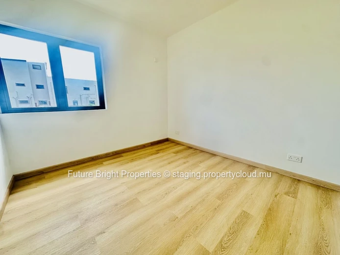 Modern 4-Bedroom House For Sale In Roches Brunes – Brand New, Secure & Ideally Located