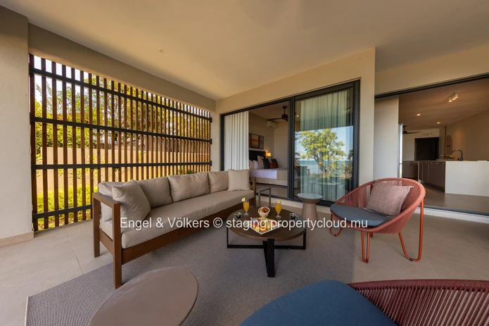 Modern 3-Bedroom Beachfront Apartment with Sea Views