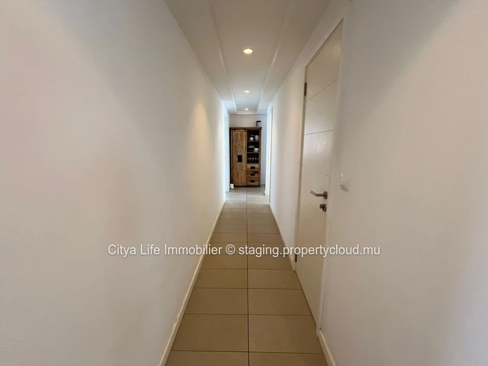 Sea View Penthouse for Rent – 4 Bedrooms – Azuri