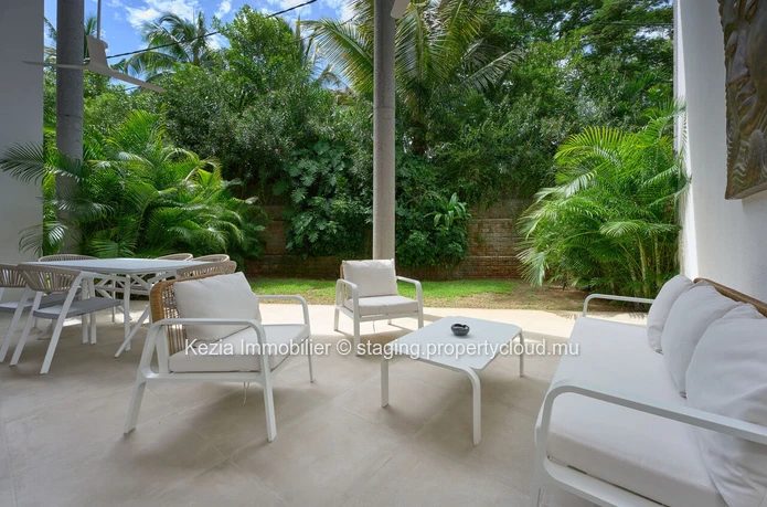 Appartement En Duplex Avec Jardin Privatif