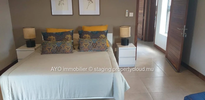 Beautifully furnished 3 bedroom villa with pool
