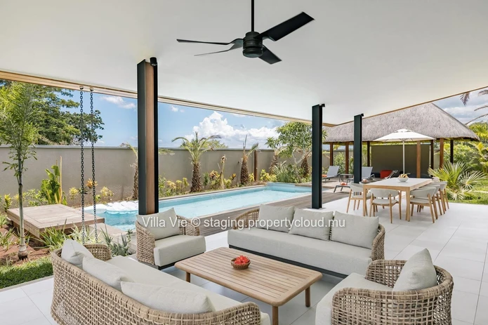 Tamarin - Exceptional 5 bedroom villa with private pool
