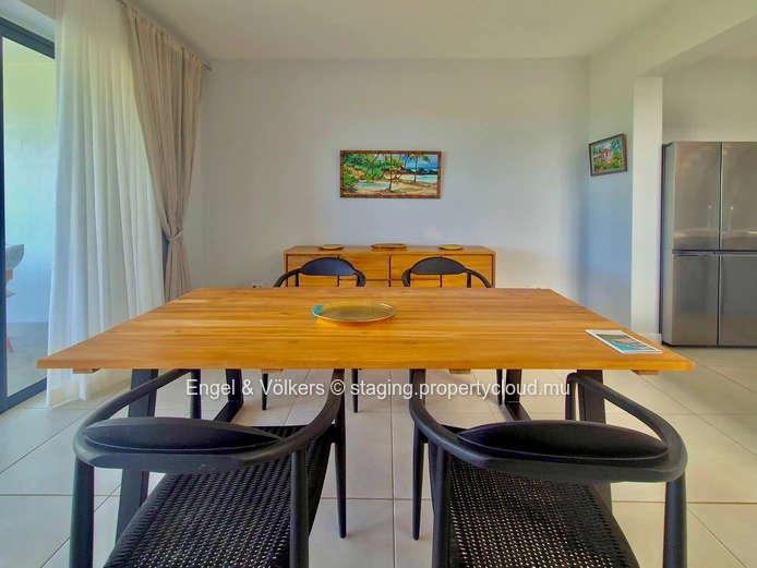 Modern 4-Bedroom Duplex with Private Pool & Gold Membership Benefits