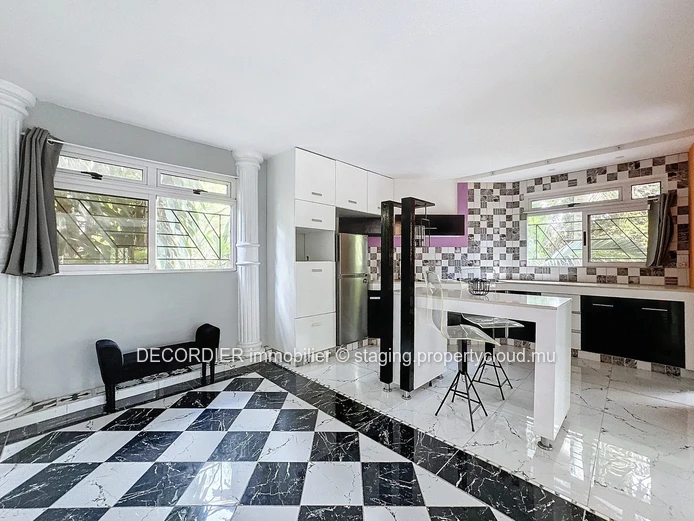 Atypical apartment in co-ownership