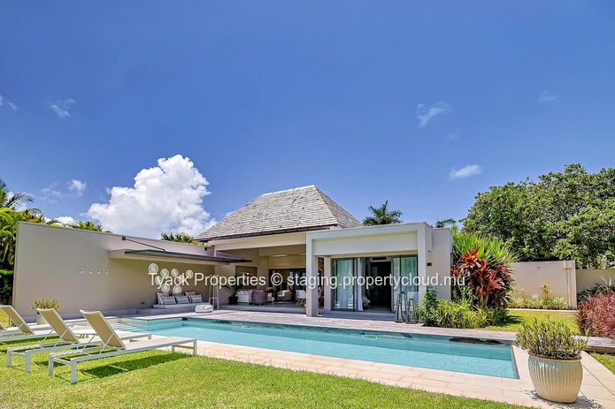 Elegant 3-Bedroom Golf View Villa in Mauritius